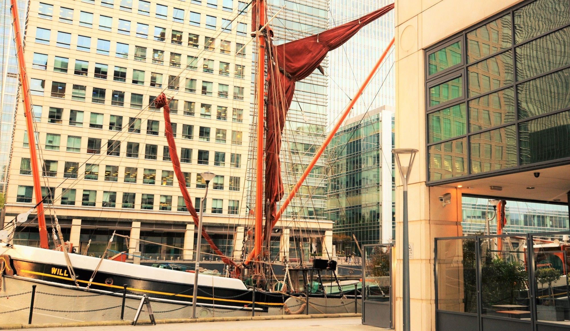 Zen Apartments - Canary Wharf London Exterior photo